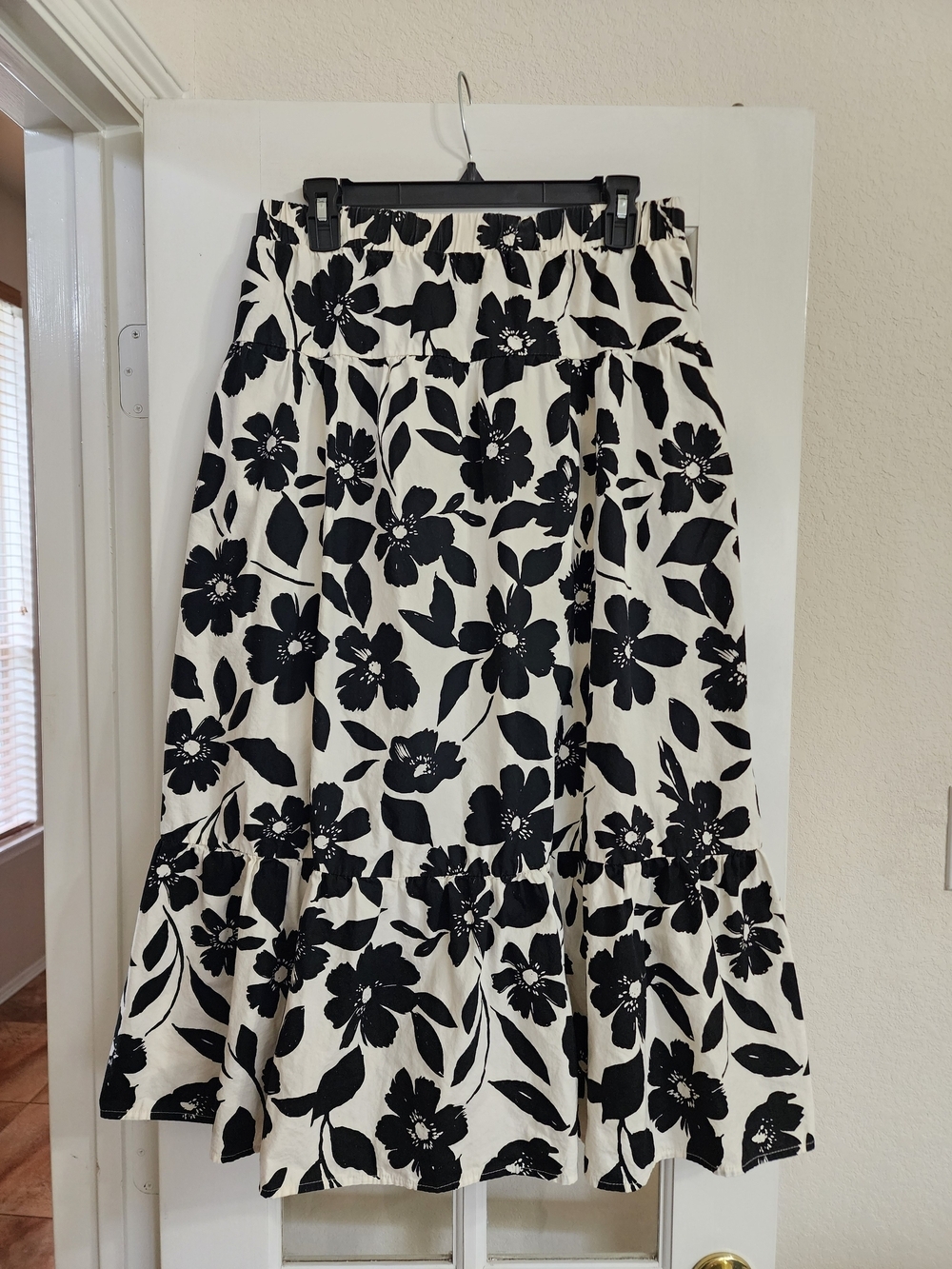 Japna Floral Tiered Midi Skirt Black White Cottagecore Boho Large